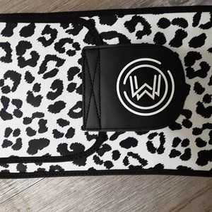 Waist training band